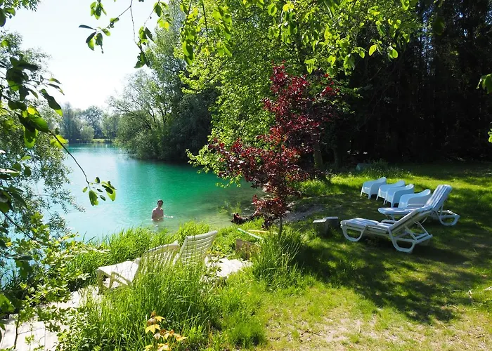 Chateau De Guest house