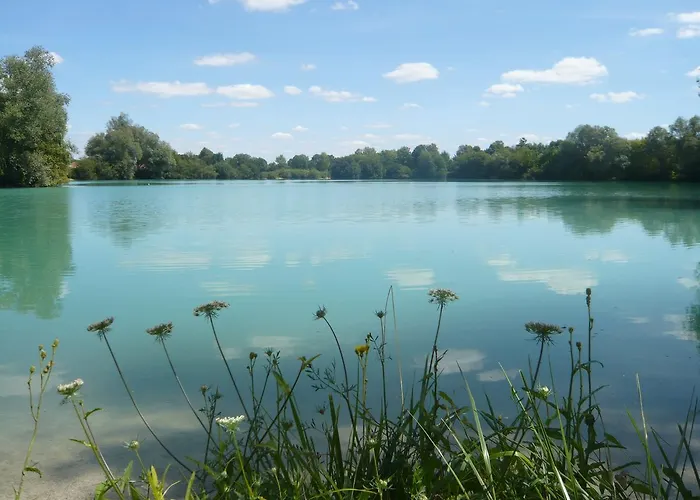 Chateau De Πανσιόν 3*